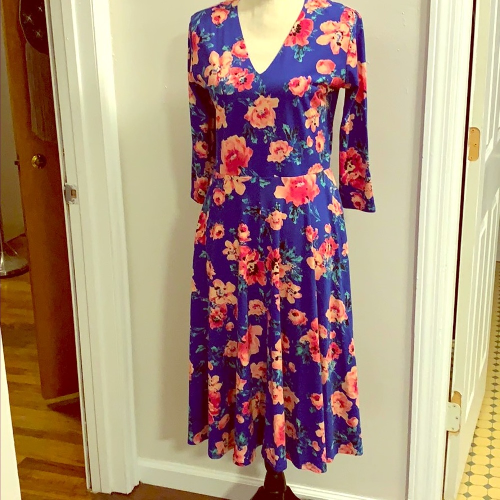 EUC Agnes & Dora Dress Size Medium